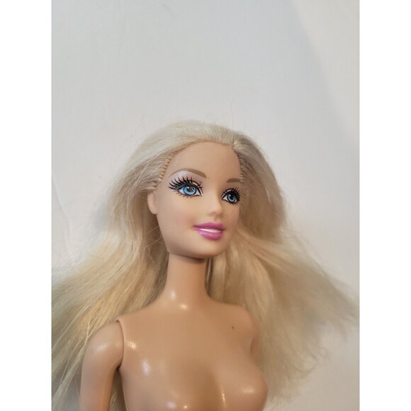 Super Star Barbie Doll Mattel 2009 Lot of 2 Dolls Nude - FLAWS - Picture 11 of 14